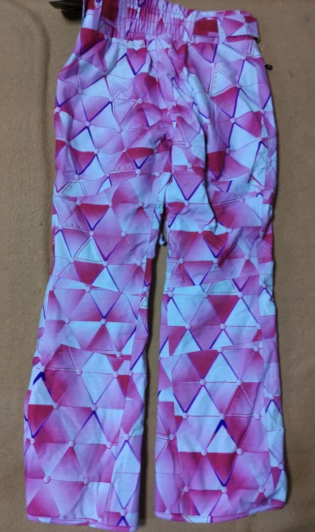 a 新品タグ付き保管品
Phenix フェニックス レディース パンツ