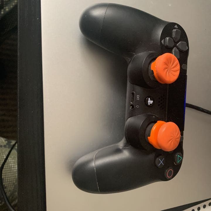 PS4コントローラー