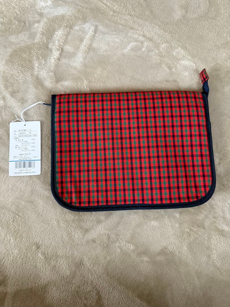 新品未使用　familiar 母子手帳ケース チェック柄