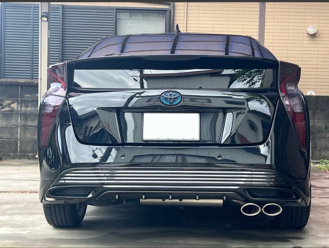 50プリウス 純正テールランプ