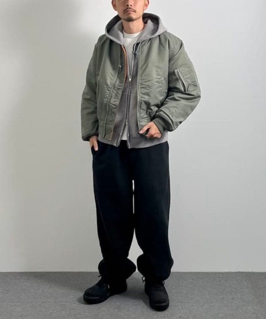 24年 極美品✨ BEAMS サーモライト MA-1 リラックスフィット L