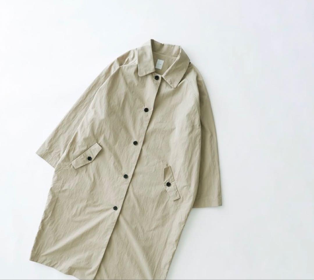 tanday 休日と詩　トラフィックコート　カーキベージュ