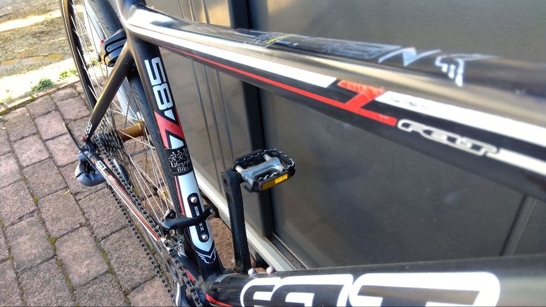 【整備済み】FELT(フェルト） ロードバイク　Z85