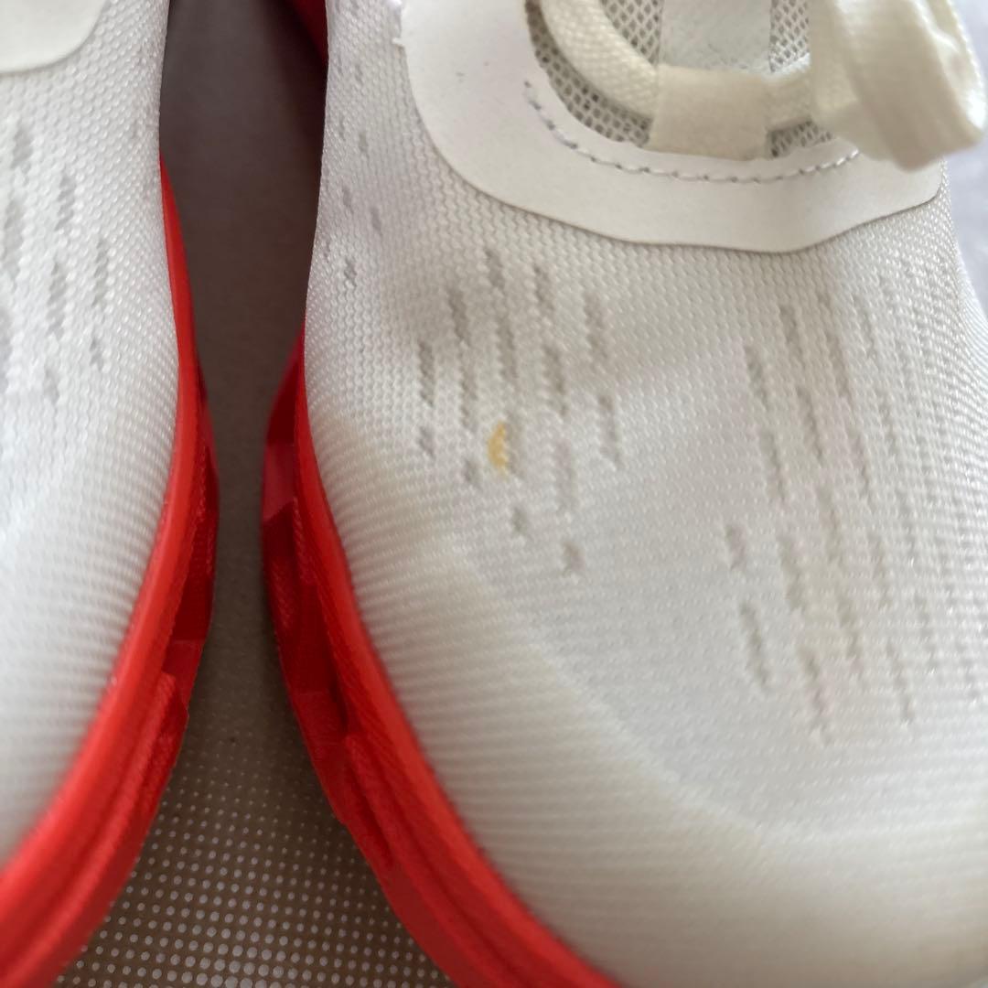 On Cloud monster スニーカーホワイト/レッド