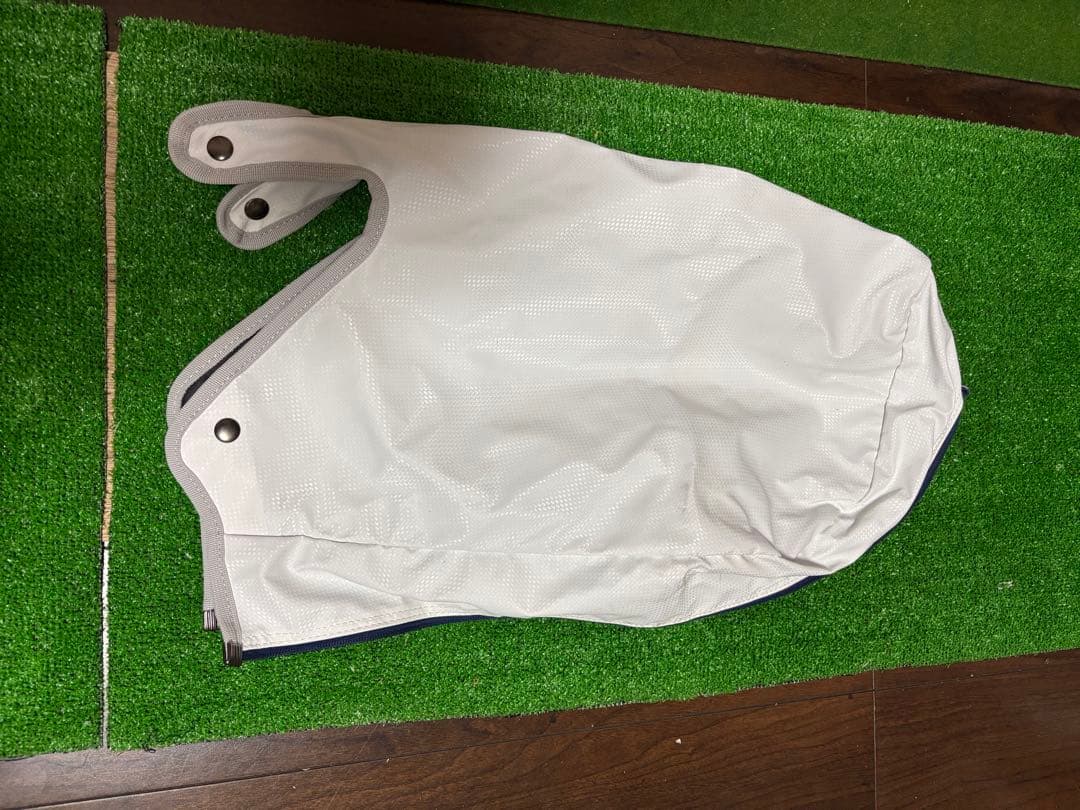 早い者勝ち！　BRIDGESTONE GOLF キャディバッグ ホワイト9.5型