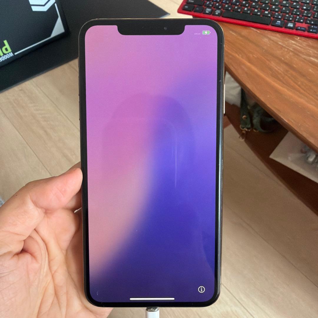 Apple iPhone XS Max ゴールド 本体