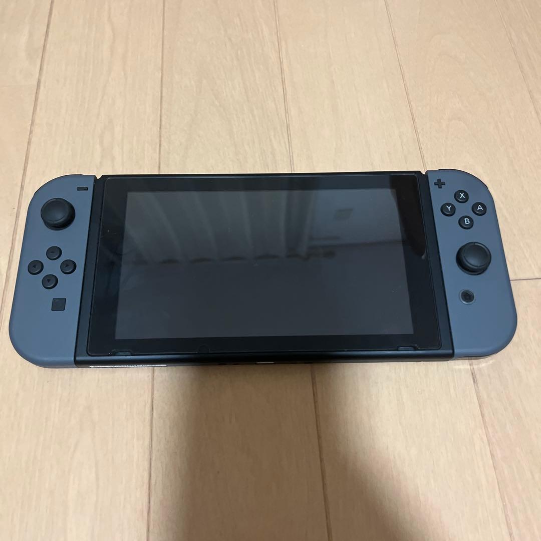 Nintendo switch 本体（グレー）