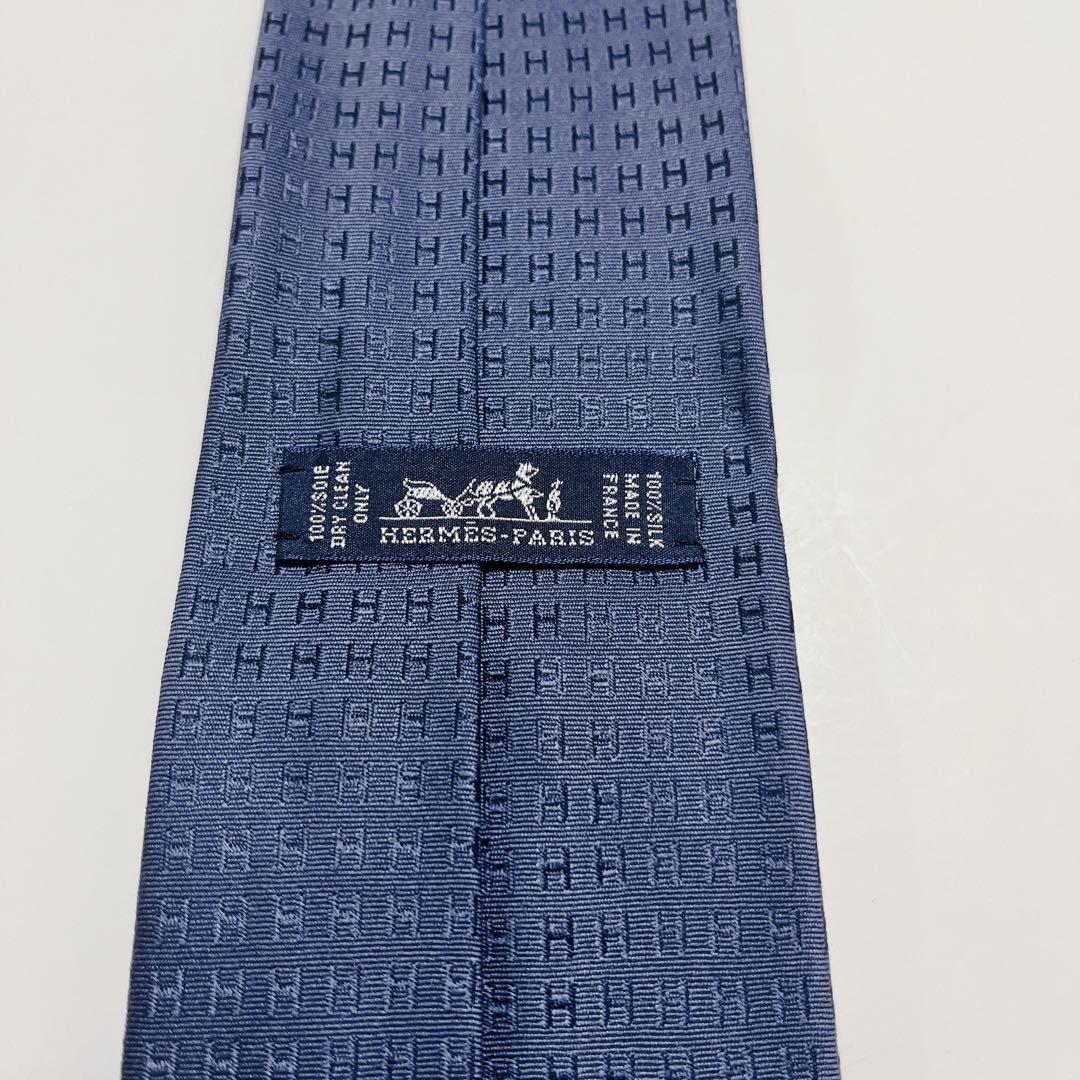 美品 エルメス ネクタイ ハイブランド H柄 ファソネ 光沢 ジャガード織り 紺