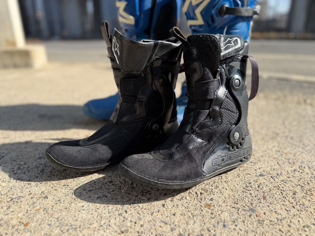 Alpinestars テック10 US9 ユーロ43