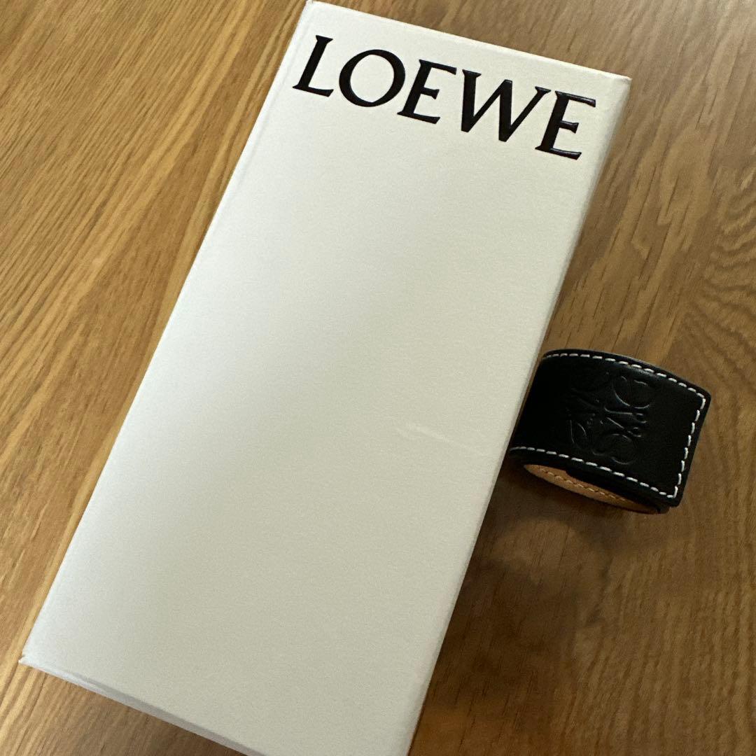 LOEWE レザーブレスレットブラック　ロエベ