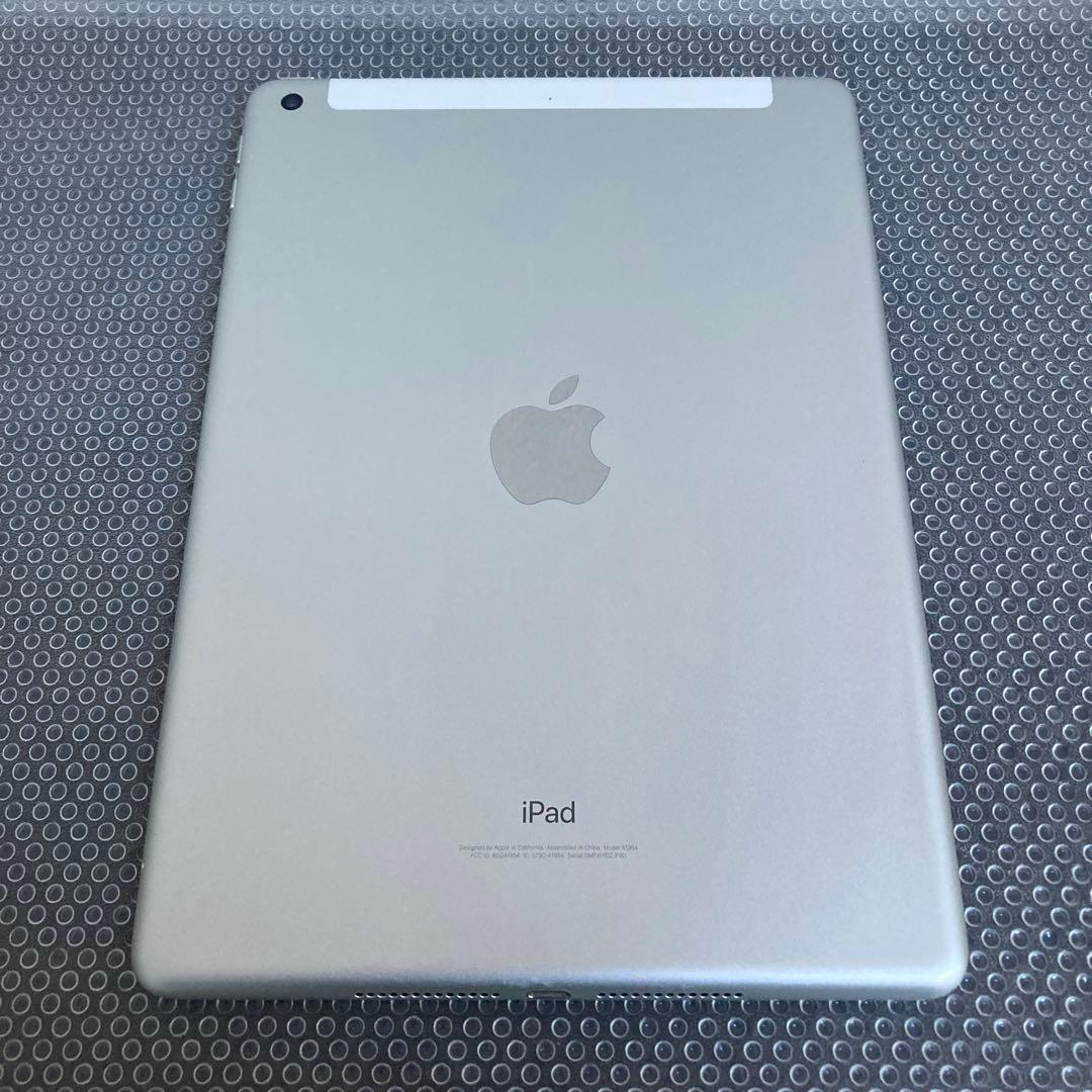 3952【早い者勝ち】美品☆iPad6 第6世代 32GB SIMフリー☆