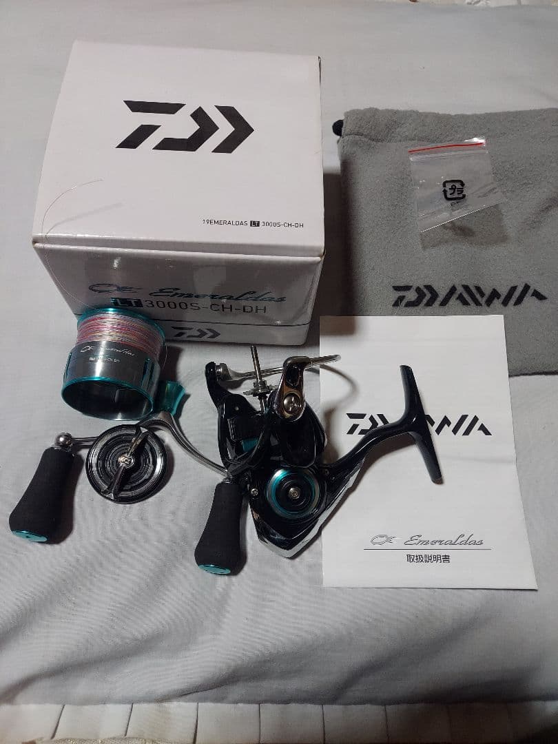 スピニングリール ダイワ19エメラルダス LT3000S-CH-DH