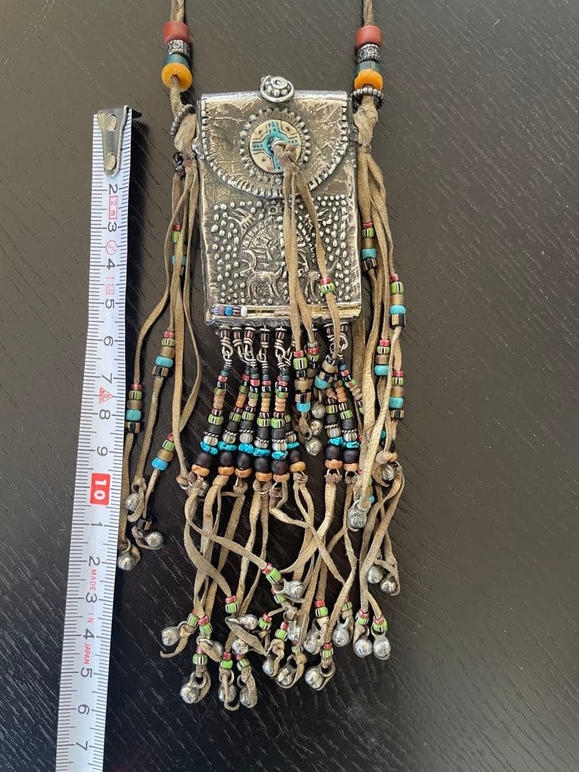 シルバー装飾ポーチ型ペンダント