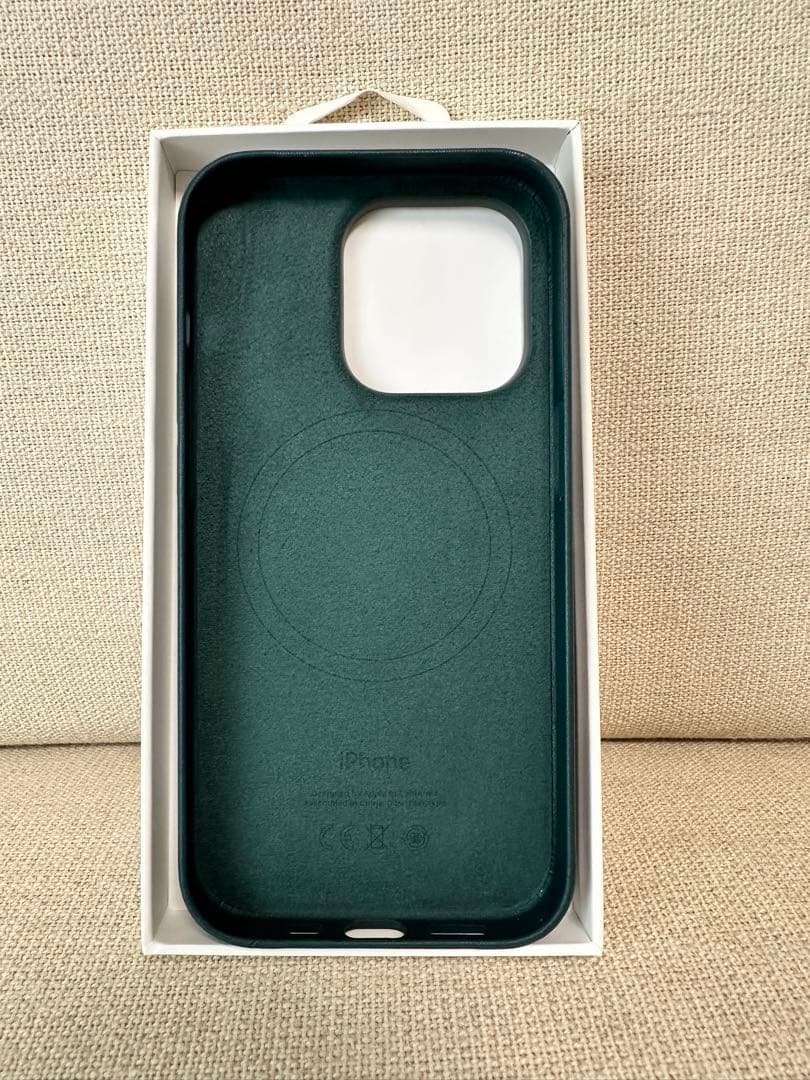 【新品】純正 iPhone 14 Pro レザーケース　フォレストグリーン