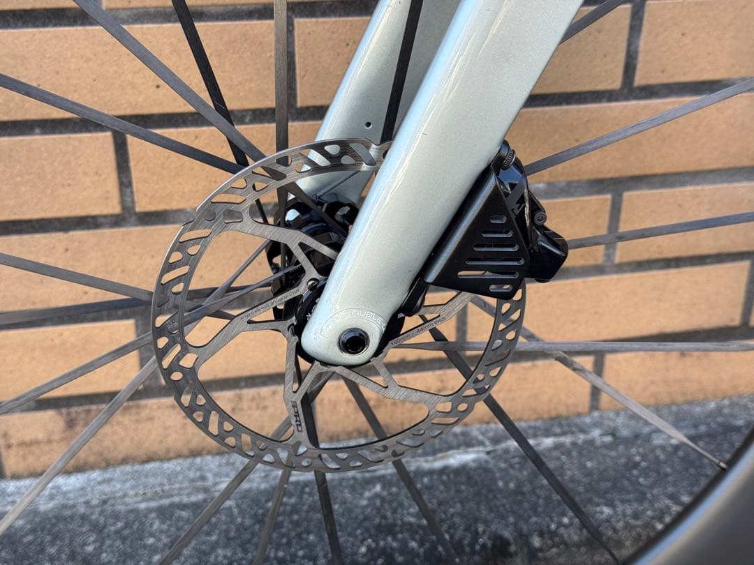 キャノンデール　システムシックス　スラム　etap 完成車　カーボンホイール