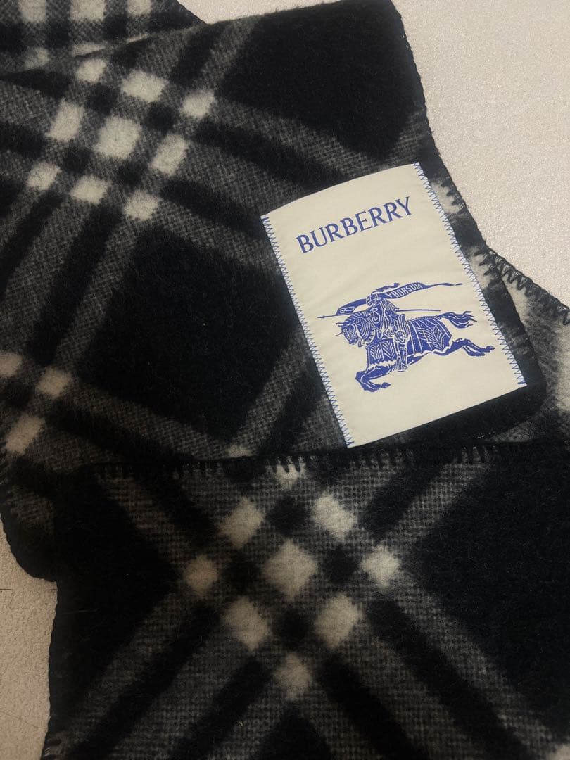 Burberry チェック　ウールマフラー