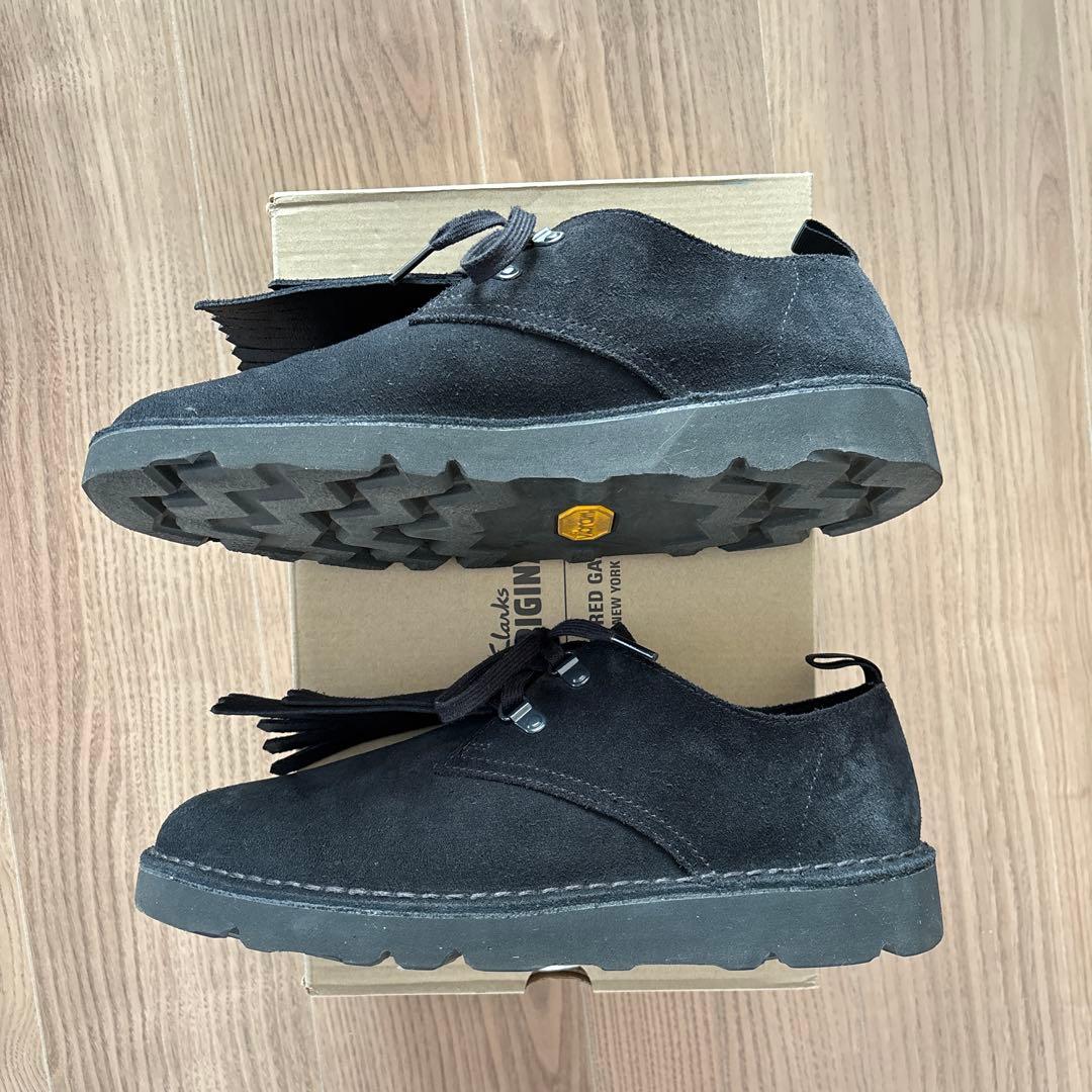 靴 ENGINEERED GARMENTS X CLARKS Desert Khan