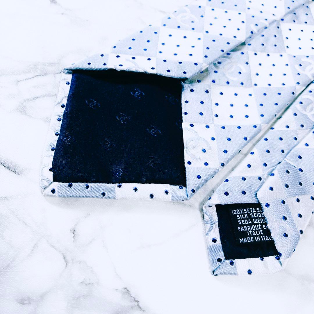 ✨未使用クラス✨CHANEL ココマーク　ドット　菱形　ブルーシルバー　ネクタイ