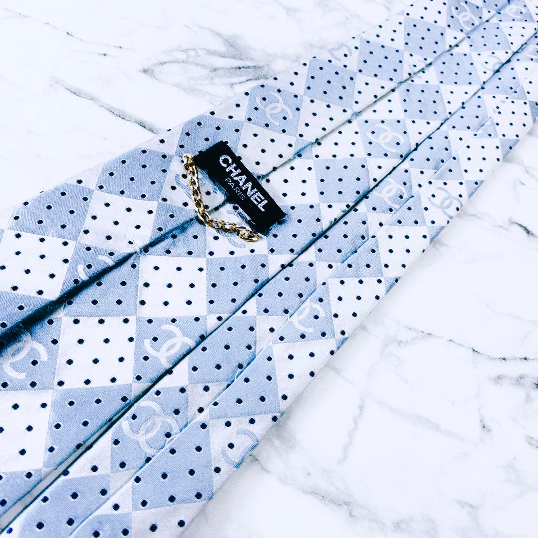 ✨未使用クラス✨CHANEL ココマーク　ドット　菱形　ブルーシルバー　ネクタイ