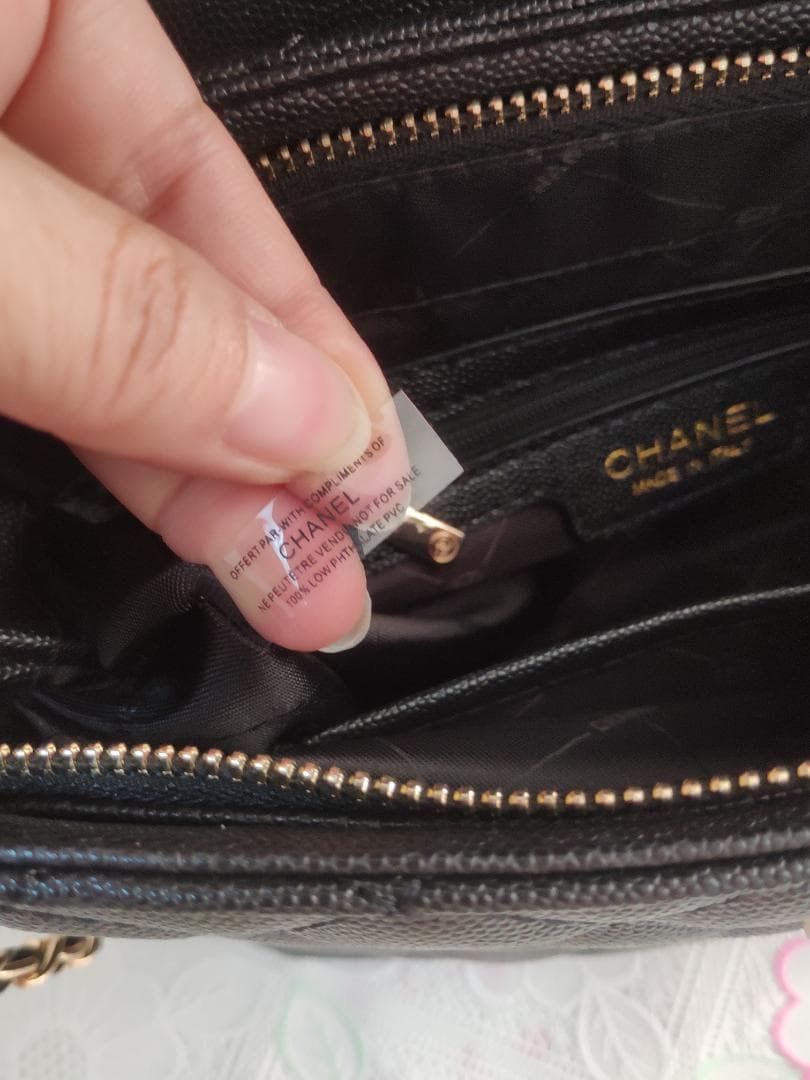 キルティングショルダーバッグ　2wayチェーン付き　黒