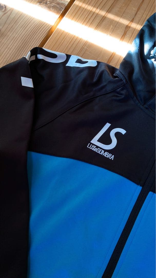 ピザ屋さん専用　ルースイソンブラ　ジャージ上下セット　ウィンドブレーカー