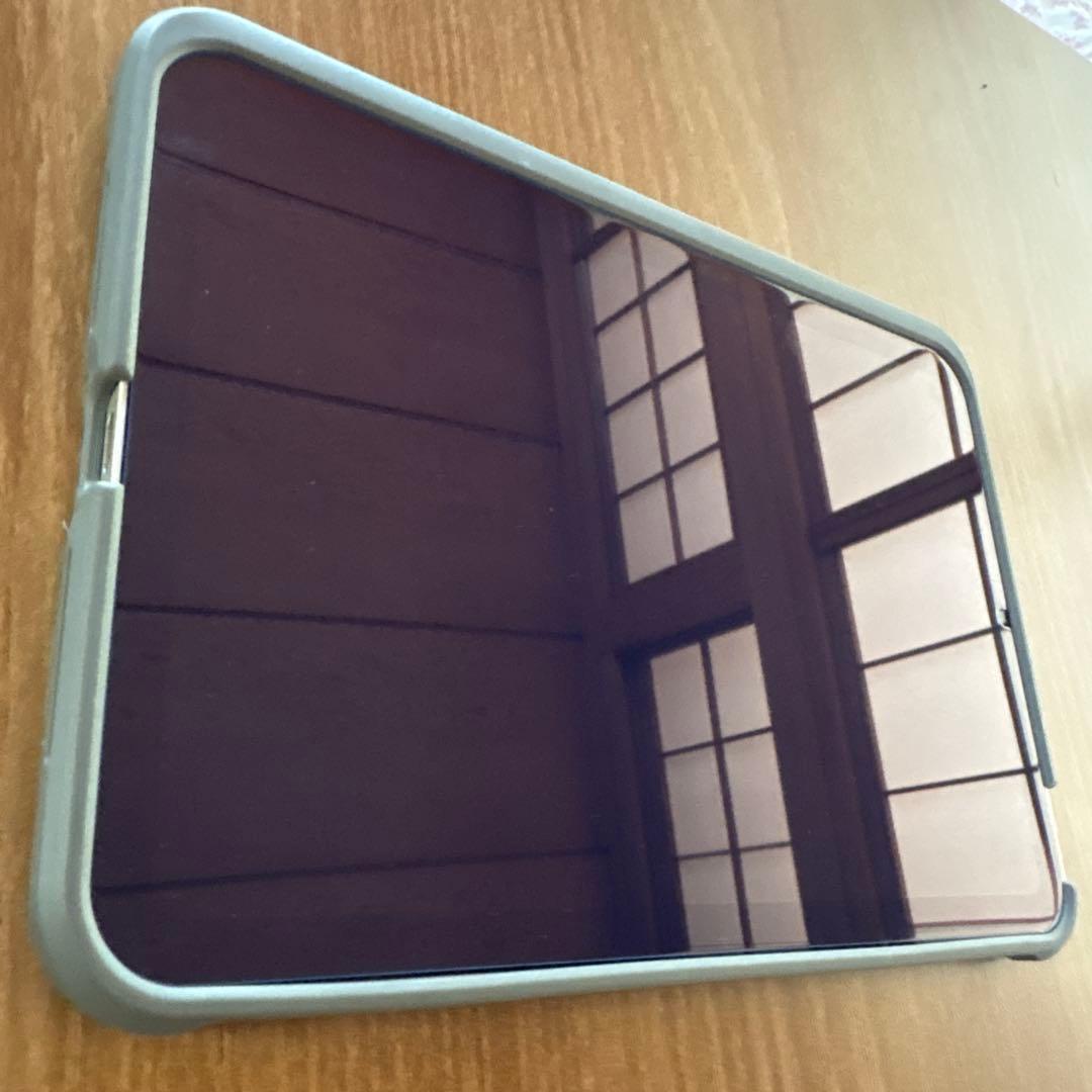 iPad MINI 第六世代　キーボードケース付き