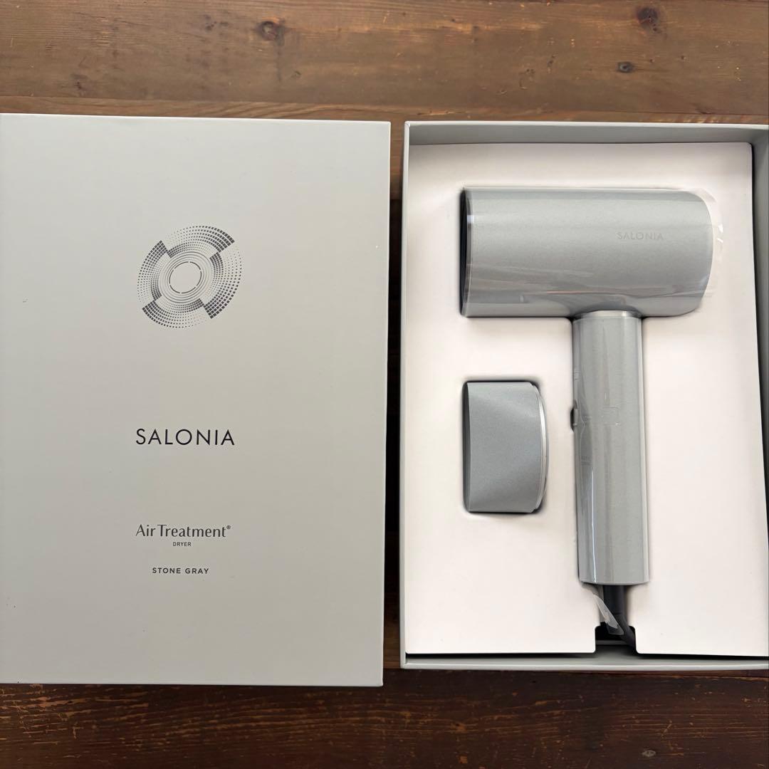 みう SALONIA エアトリートメント ドライヤー ストーングレー