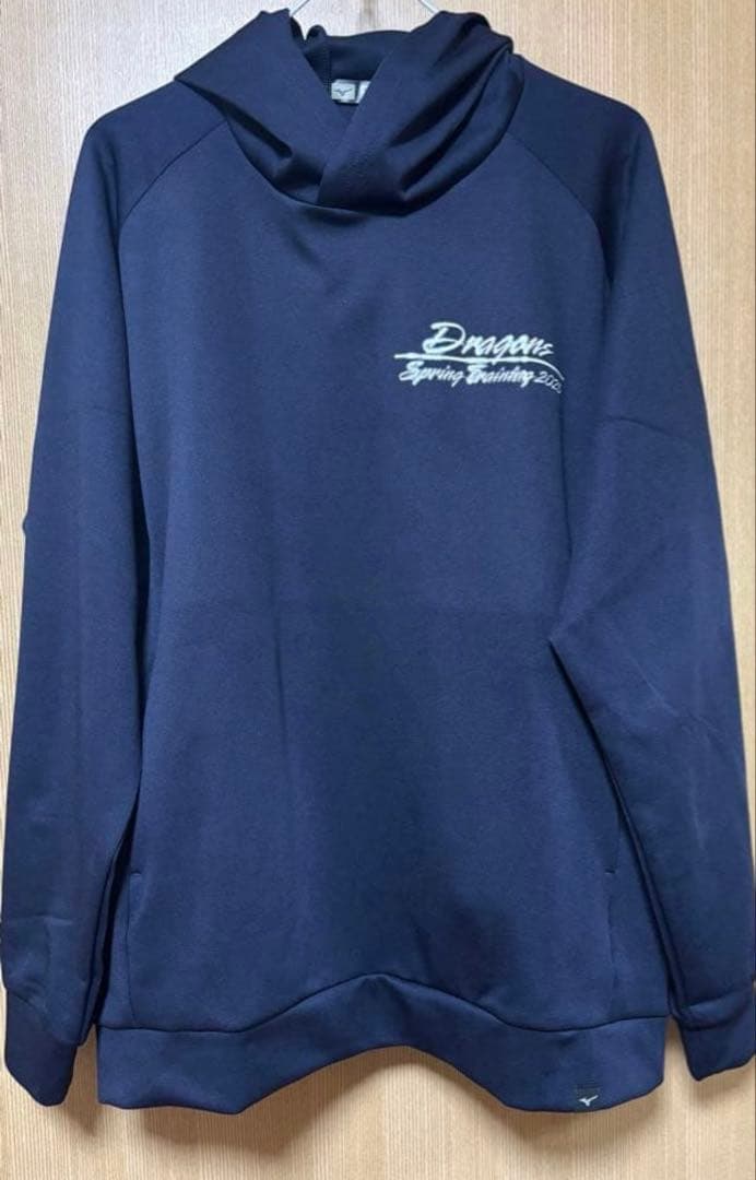 【早い者勝ち】中日ドラゴンズ　2025年春季キャンプ　限定パーカー