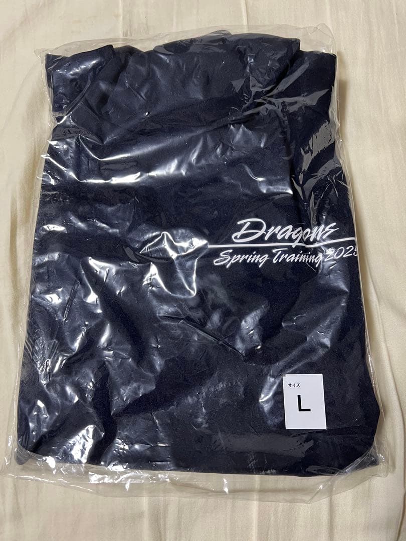 【早い者勝ち】中日ドラゴンズ　2025年春季キャンプ　限定パーカー