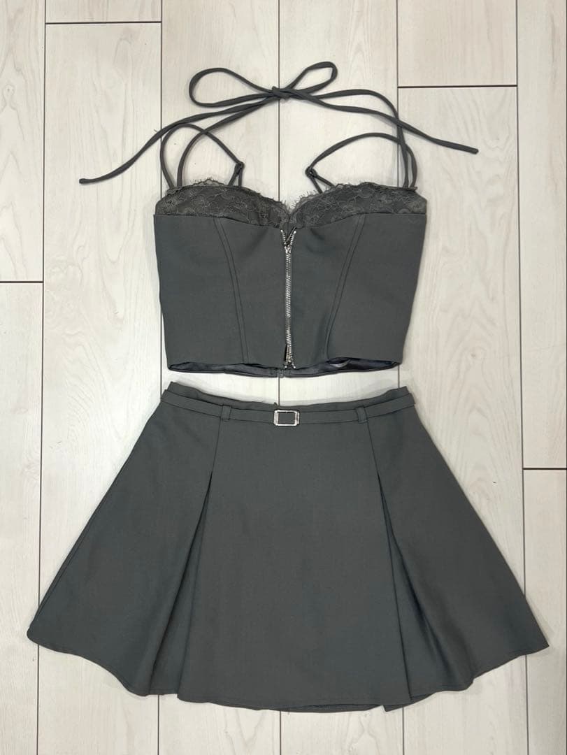 【Glossy/グロッシー】フロントレース/ セットアップ/ キャバドレス