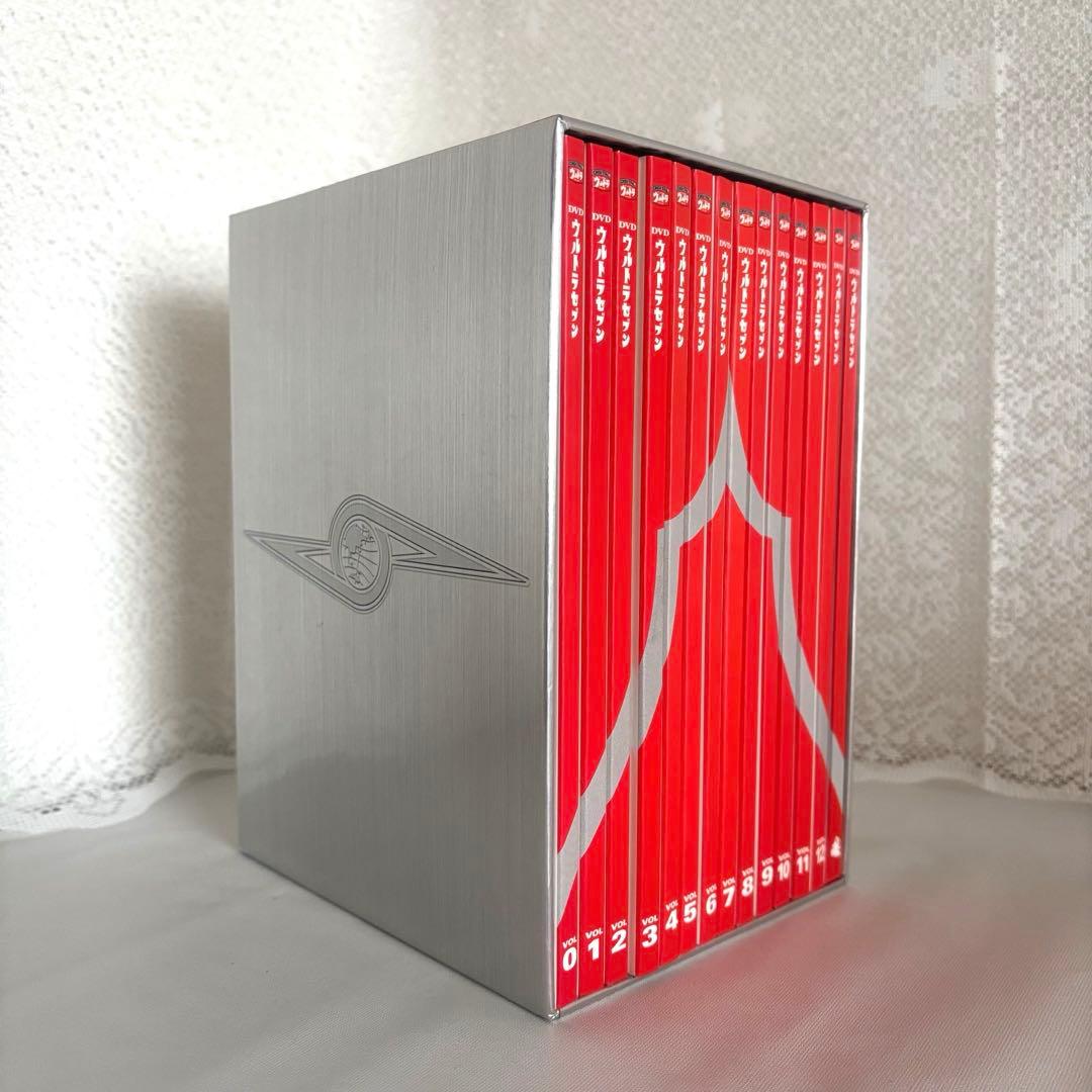 【初回生産限定】DVDウルトラセブン コレクターズBOX 全13枚