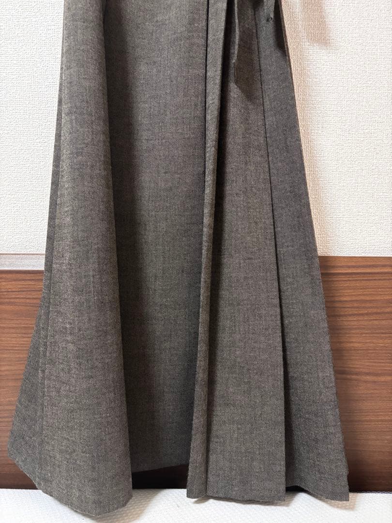 SNIDEL Sustainableサイドプリーツテーラードワンピース