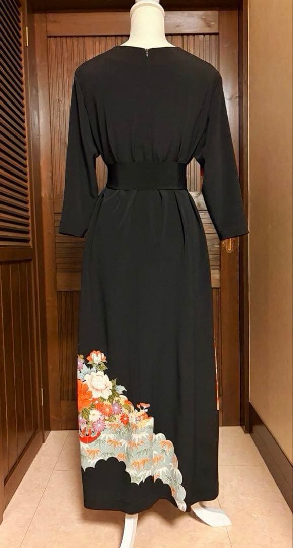 着物リメイク　黒留袖　ロングワンピース　花車