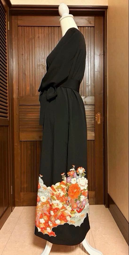 着物リメイク　黒留袖　ロングワンピース　花車