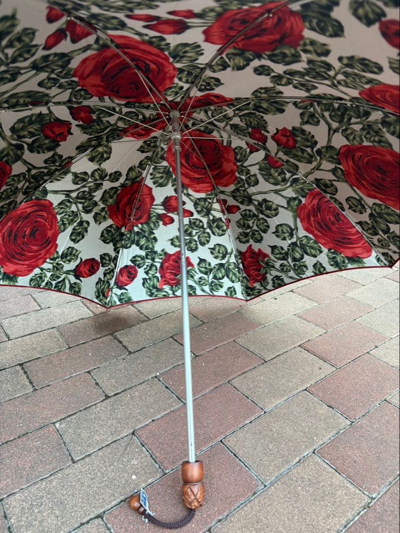 東京・モンブラン.ヤマグチ・高級創作.晴雨兼用・折りたたみ傘・絹100%!