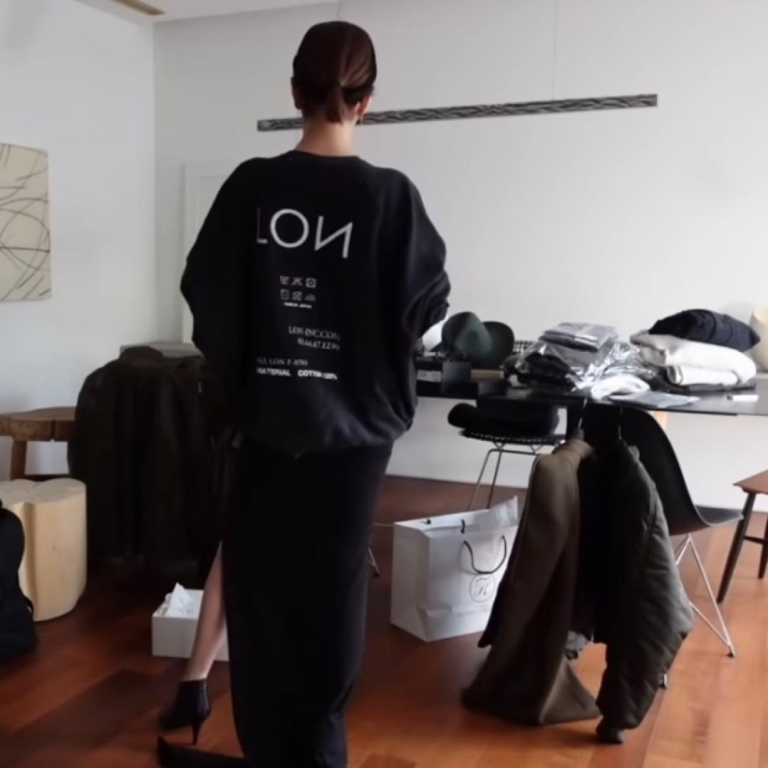 LON Two Side Sweatshirt Black Brownスウェット