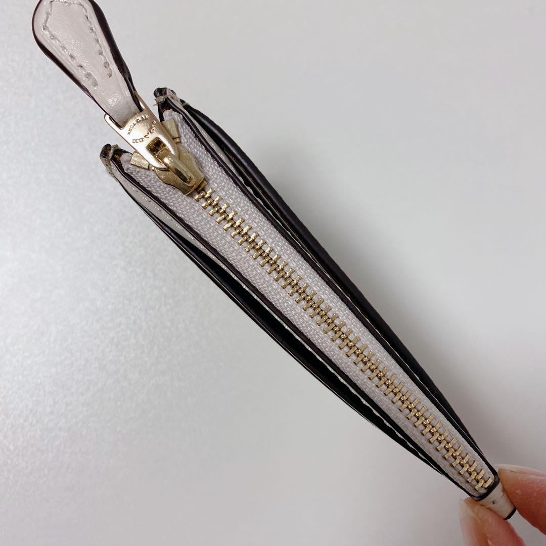 【新品未使用】COACHコーチ★ミニスキニーIDカードケース★シグネチャー