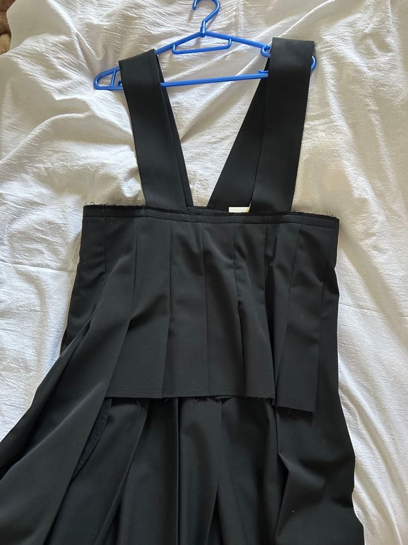 【コムデギャルソンコムデギャルソン 】ジャンパースカート　吊りスカート