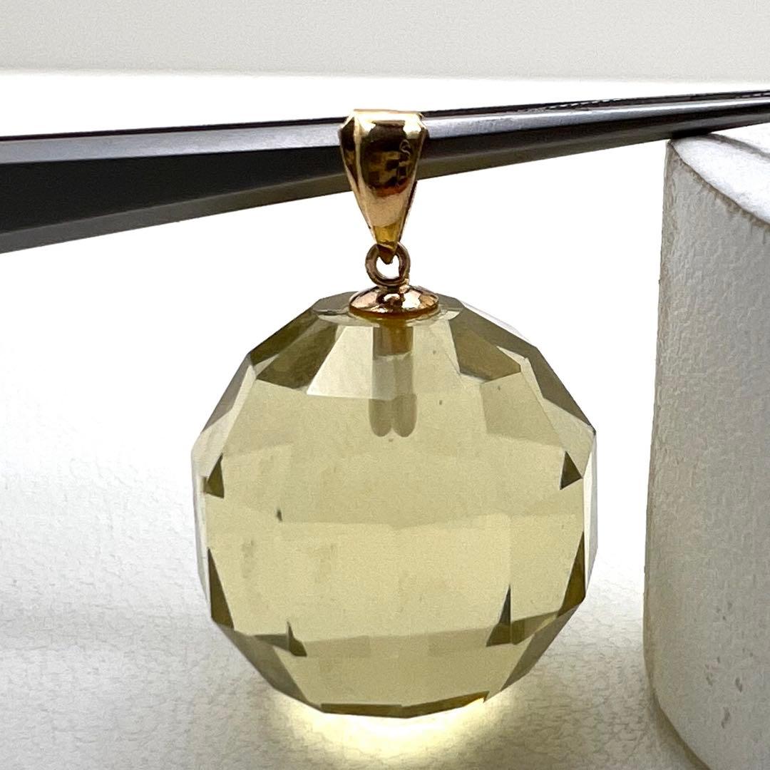 K18 バチカン　イエロークリスタル　ペンダントトップ　7.39 g