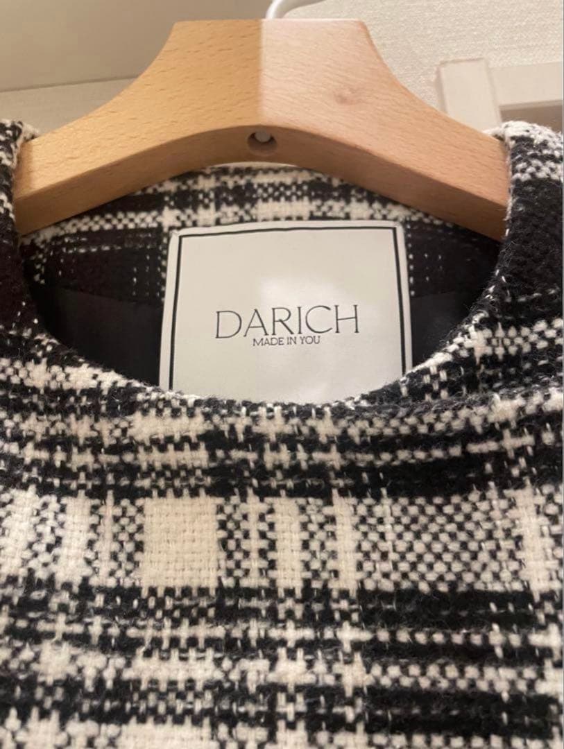 ダーリッチ★タックデザインチェックコート★美品