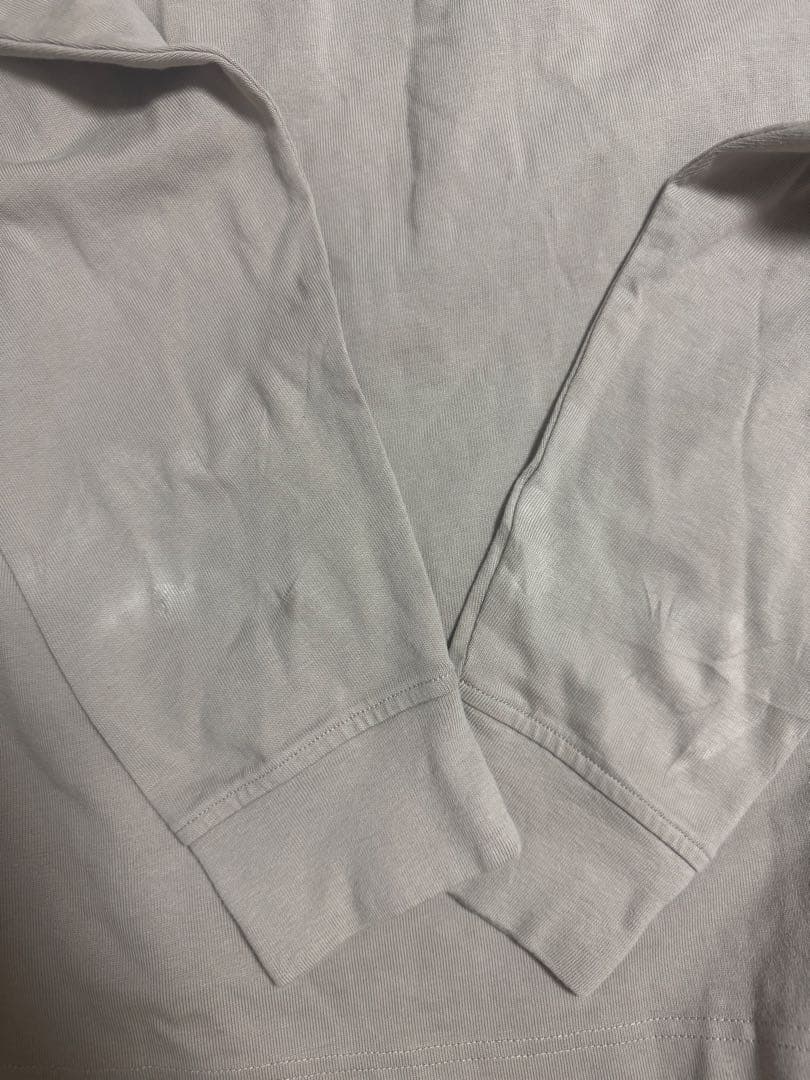  Kith ベージュ ロンT