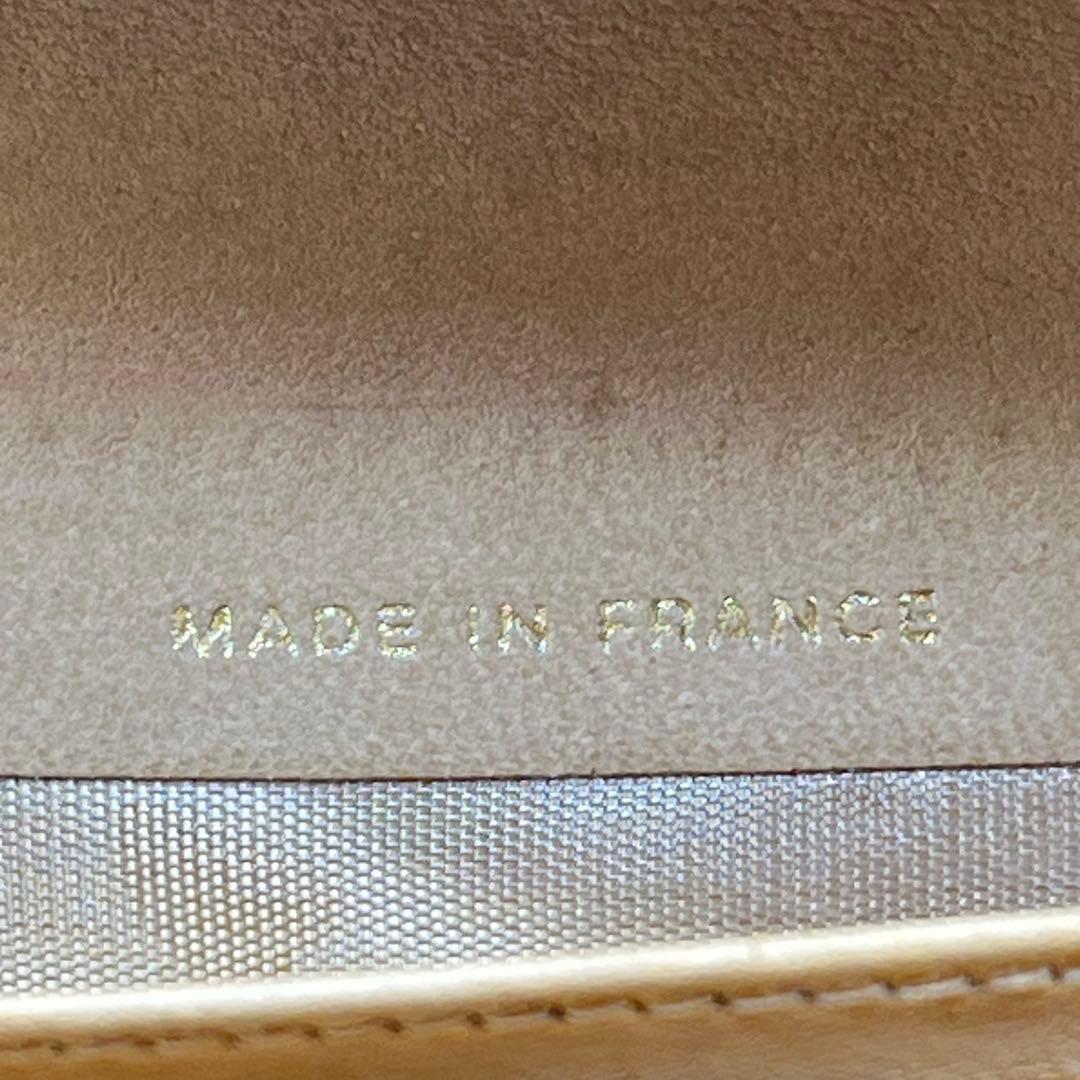 CHANEL 長財布 フラップ ココマーク キャビアスキン がま口 ベージュ