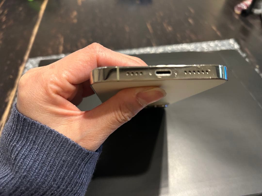 Apple iPhone 14 Promax ゴールド 本体