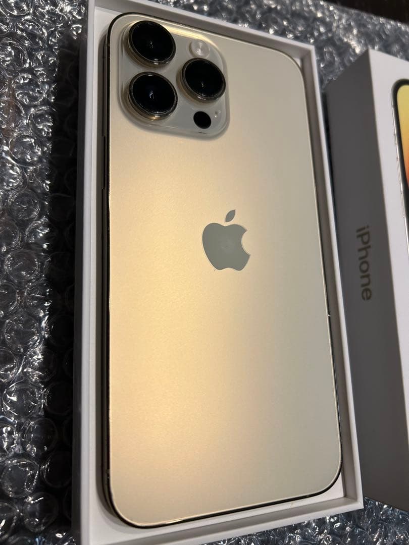 Apple iPhone 14 Promax ゴールド 本体