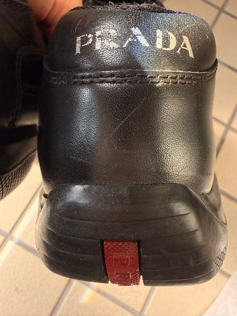 PRADA運動靴