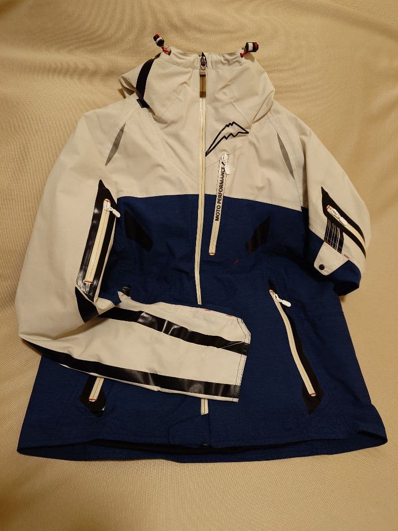 【美品】K-2381 アメニタジャケット　Lサイズ