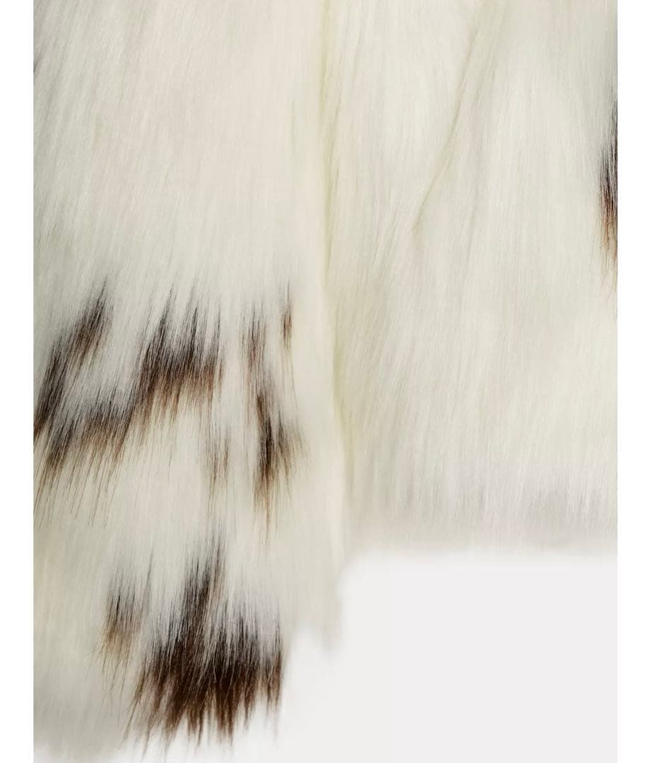 タグ付新品★ZARAのLIMITED EDITIONフェイクファージャケット★S