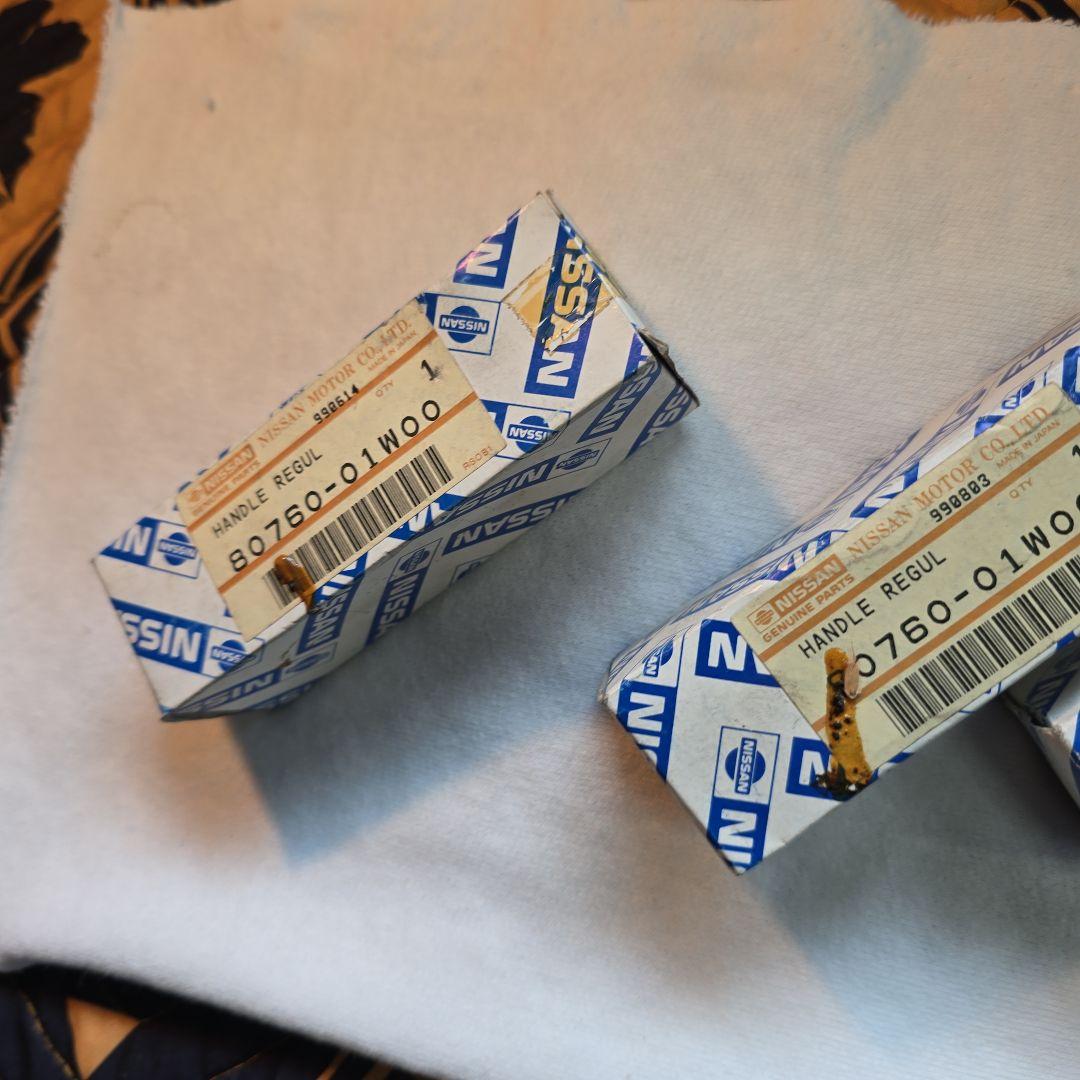 NISSAN 部品 ウィンドウ　ハンドルリーグル　４個　DR30 スカイライン