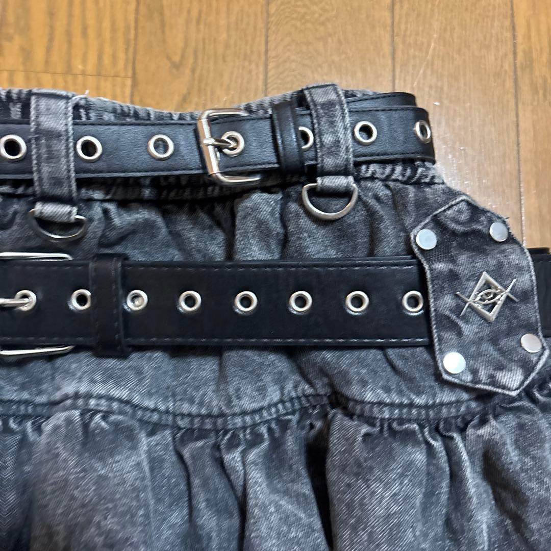 『REFLEM/レフレム』弾丸ベルト付きフリルスカート