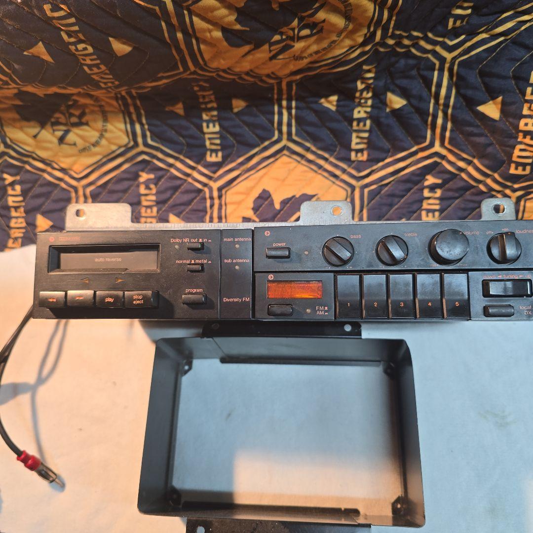 Clarion EP-242D DR30 スカイライン　純正オーディオ　ジャンク